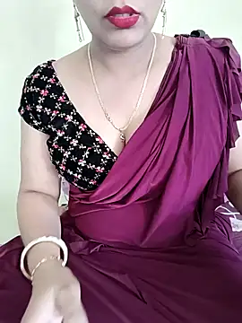 Snapshot of samitasharma chatting on 6, 4, 2026 samitasharma online show from 6, 4, 2026