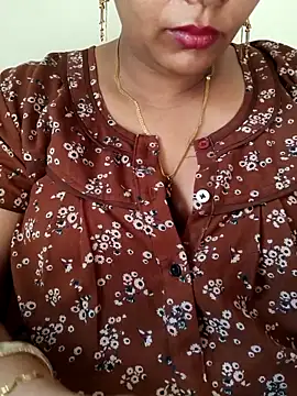 Snapshot of samitasharma chatting on 11, 4, 2026 samitasharma online show from 11, 4, 2026