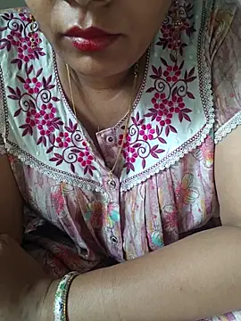 Snapshot of samitasharma chatting on 12, 4, 2026 samitasharma online show from 12, 4, 2026
