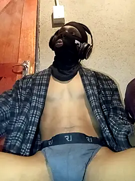 Snapshot of Thickcockzivyy chatting on 13, 10, 2025 Thickcockzivyy online show from 13, 10, 2025