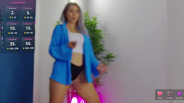 Snapshot of CelineMeyerr chatting on 30, 6, 2026 CelineMeyerr online show from 30, 6, 2026