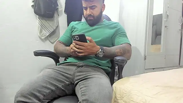 Lyon vach online show from 27, 1, 2025