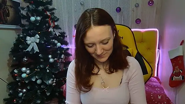 Snapshot of BarbaraStily chatting on 7, 1, 2025 BarbaraStily online show from 7, 1, 2025