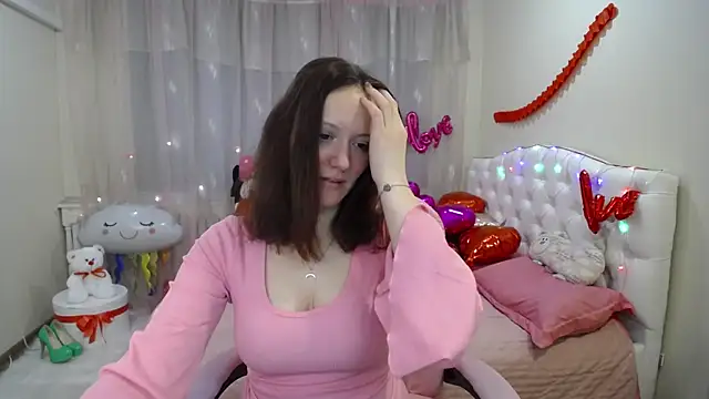 Snapshot of BarbaraStily chatting on 9, 2, 2025 BarbaraStily online show from 9, 2, 2025