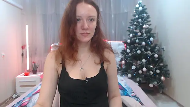 Snapshot of BarbaraStily chatting on 2, 12, 2025 BarbaraStily online show from 2, 12, 2025