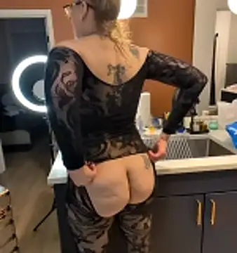 Snapshot of JusticeXXX68 chatting on 5, 12, 2025 JusticeXXX68 online show from 5, 12, 2025