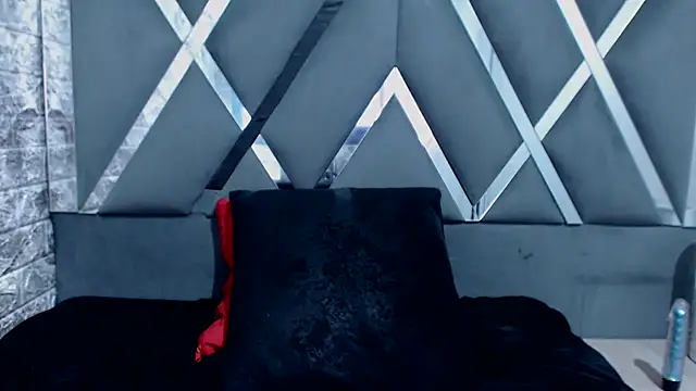 Catherine tabarezx online show from 20, 1, 2025