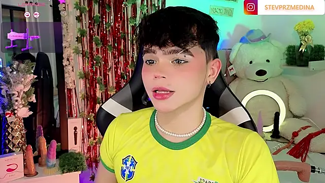 Snapshot of PRINCE_STEV chatting on 14, 1, 2025 PRINCE STEV online show from 14, 1, 2025