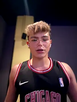 Snapshot of PRINCE_STEV chatting on 10, 9, 2025 PRINCE STEV online show from 10, 9, 2025