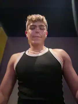 Snapshot of PRINCE_STEV chatting on 8, 10, 2025 PRINCE STEV online show from 8, 10, 2025