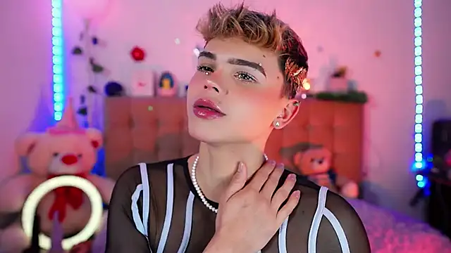 Snapshot of PRINCE_STEV chatting on 12, 10, 2025 PRINCE STEV online show from 12, 10, 2025