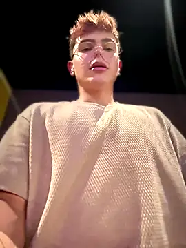 Snapshot of PRINCE_STEV chatting on 14, 10, 2025 PRINCE STEV online show from 14, 10, 2025