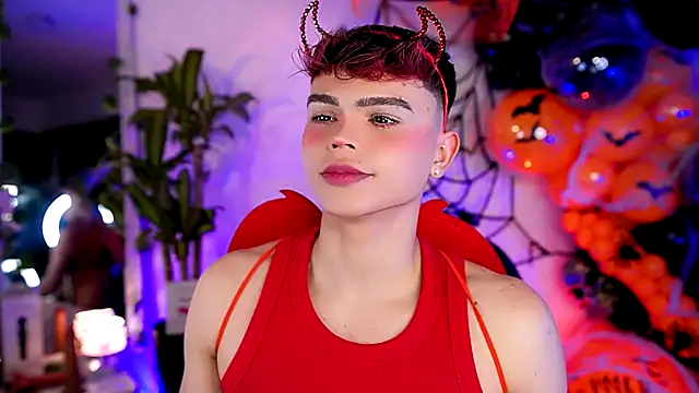 Snapshot of PRINCE_STEV chatting on 29, 10, 2025 PRINCE STEV online show from 29, 10, 2025