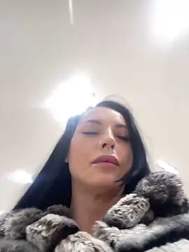 Snapshot of Roxana-Sexy chatting on 27, 2, 2025 Roxana-Sexy online show from 27, 2, 2025