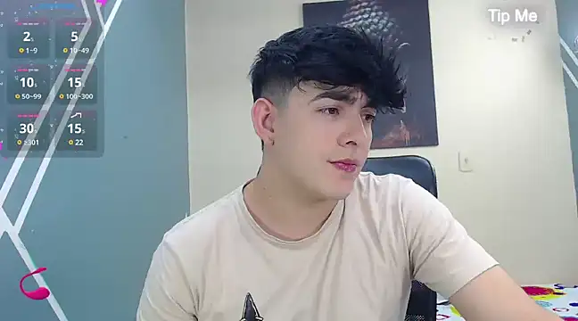 Snapshot of nolan_twink1 chatting on 3, 12, 2024 nolan twink1 online show from 3, 12, 2024