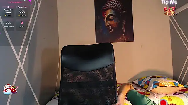 Snapshot of nolan_twink1 chatting on 17, 12, 2024 nolan twink1 online show from 17, 12, 2024