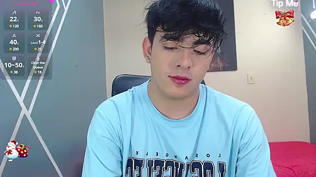 Snapshot of nolan_twink1 chatting on 23, 12, 2024 nolan twink1 online show from 23, 12, 2024