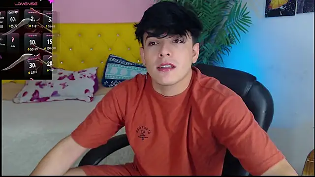 Snapshot of nolan_twink1 chatting on 4, 1, 2025 nolan twink1 online show from 4, 1, 2025