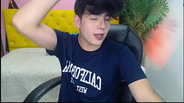 Snapshot of nolan_twink1 chatting on 22, 1, 2025 nolan twink1 online show from 22, 1, 2025