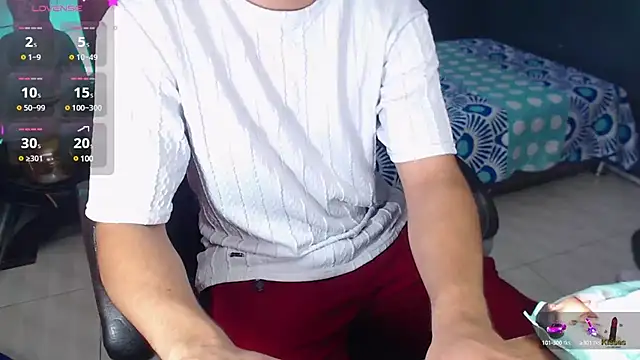 Snapshot of nolan_twink1 chatting on 5, 2, 2025 nolan twink1 online show from 5, 2, 2025