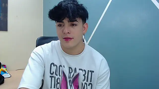 Snapshot of nolan_twink1 chatting on 8, 3, 2025 nolan twink1 online show from 8, 3, 2025