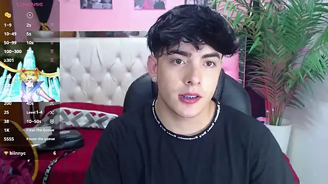 Snapshot of nolan_twink1 chatting on 20, 3, 2025 nolan twink1 online show from 20, 3, 2025