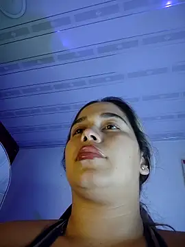 LaurenWelly  online show from 2, 3, 2026