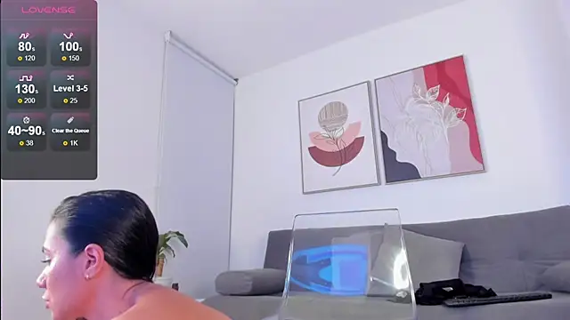 Snapshot of sofiiajones chatting on 19, 10, 2025 sofiiajones online show from 19, 10, 2025