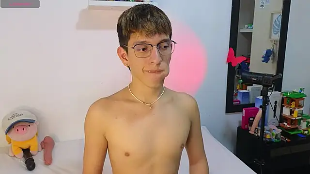 Snapshot of milky__boy_ chatting on 6, 6, 2026 milky boy online show from 6, 6, 2026