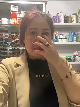 Snapshot of Cesywet chatting on 11, 2, 2025 Cesywet online show from 11, 2, 2025