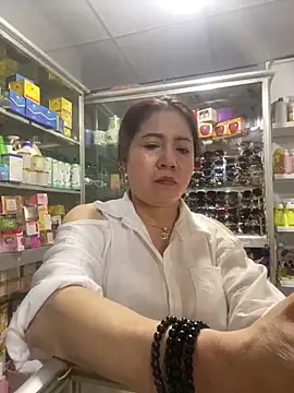 Snapshot of Cesywet chatting on 11, 3, 2025 Cesywet online show from 11, 3, 2025