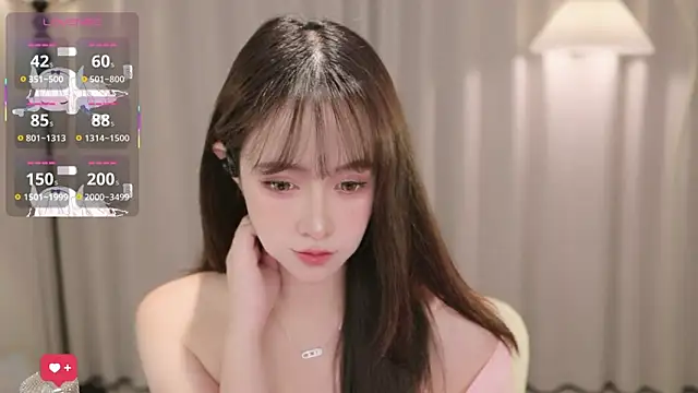 Snapshot of -Yokyo chatting on 18, 11, 2025 -Yokyo online show from 18, 11, 2025