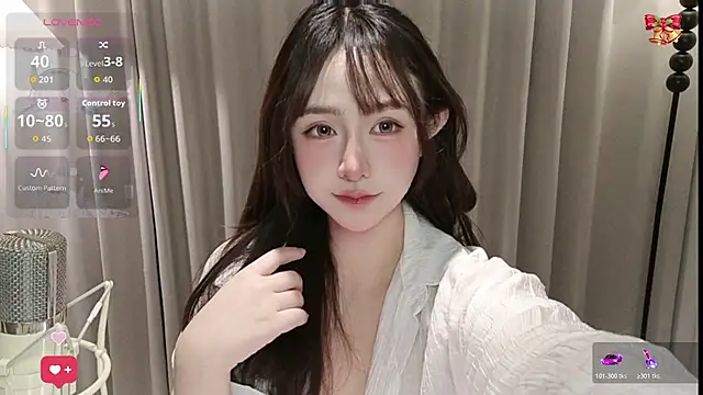 Snapshot of -Yokyo chatting on 14, 12, 2025 -Yokyo online show from 14, 12, 2025