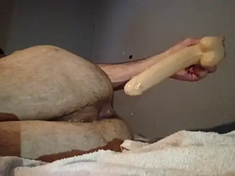 Snapshot of relaxedside13 chatting on 23, 4, 2026 relaxedside13 online show from 23, 4, 2026