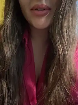Elinatiranda online show from 28, 5, 2026