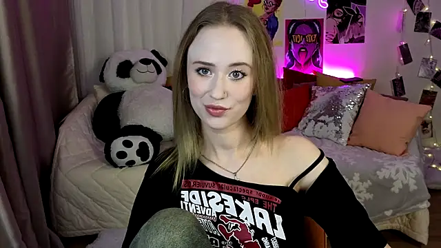 SashaBrooks online show from 9, 9, 2025