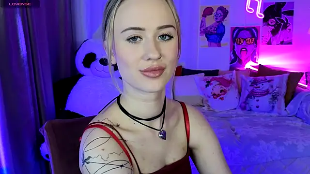 SashaBrooks online show from 13, 12, 2025