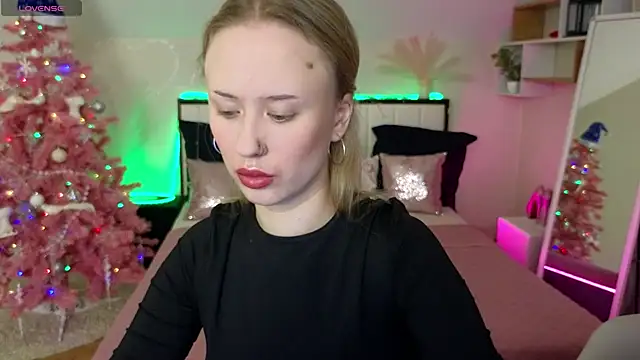 SashaBrooks online show from 17, 12, 2025