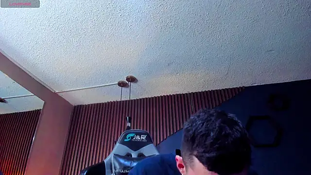 JacksonOlsenn online show from 1, 3, 2025