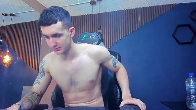 JacksonOlsenn online show from 13, 3, 2025