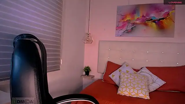 Cristal  adams online show from 5, 2, 2025