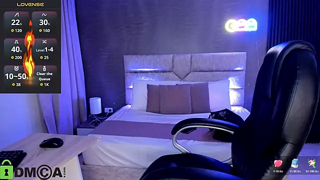 Cristal  adams online show from 28, 10, 2025