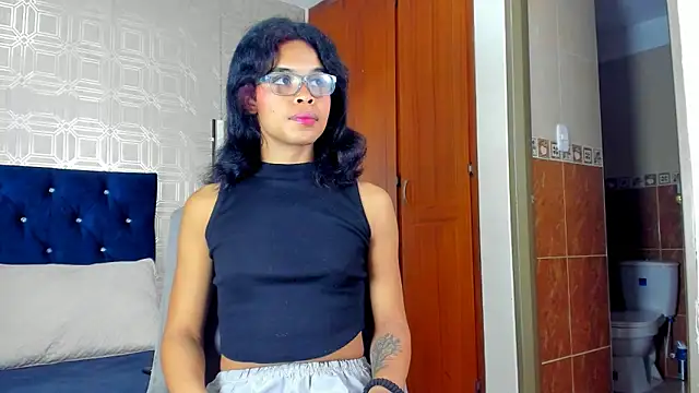 evelyn wine online show from 4, 3, 2025