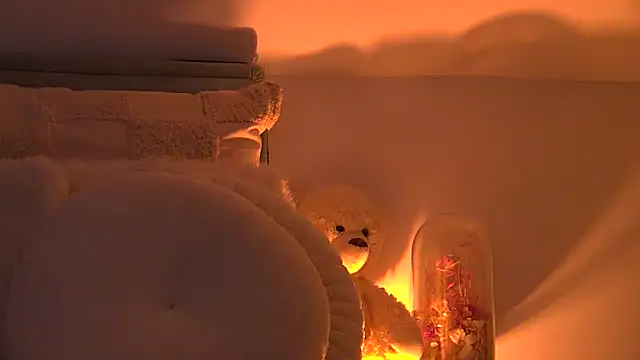 Snapshot of AngeliqueSkye chatting on 13, 11, 2025 AngeliqueSkye online show from 13, 11, 2025