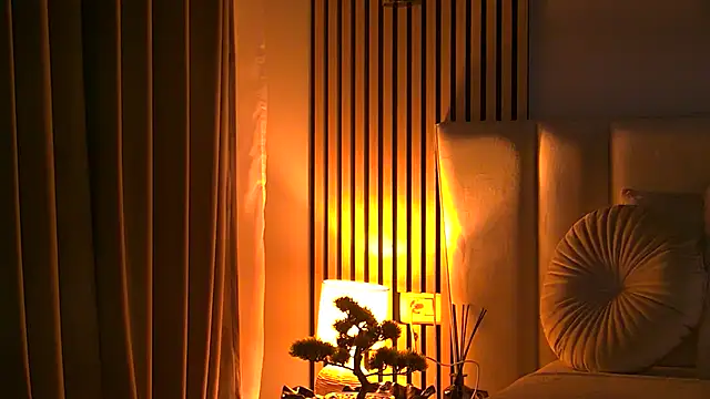 Snapshot of AngeliqueSkye chatting on 3, 12, 2025 AngeliqueSkye online show from 3, 12, 2025