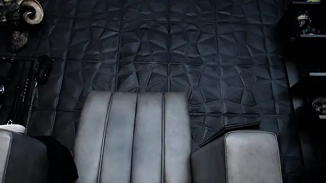 Agata Darkness online show from 23, 11, 2025