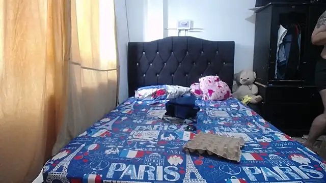 Snapshot of merryymaturee_ chatting on 6, 11, 2025 merryymaturee online show from 6, 11, 2025