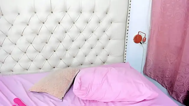 Kim Eli online show from 7, 2, 2025