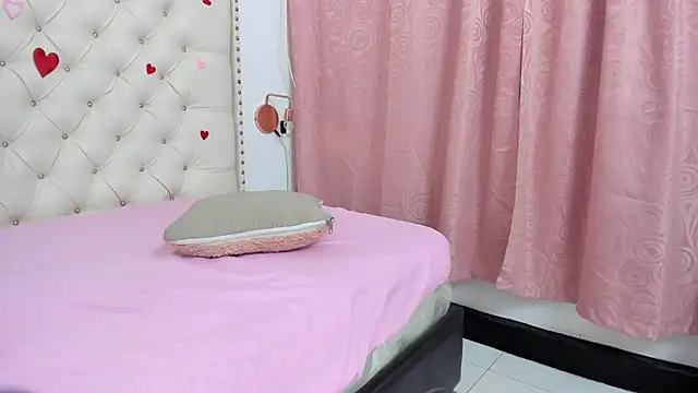 Kim Eli online show from 18, 2, 2025