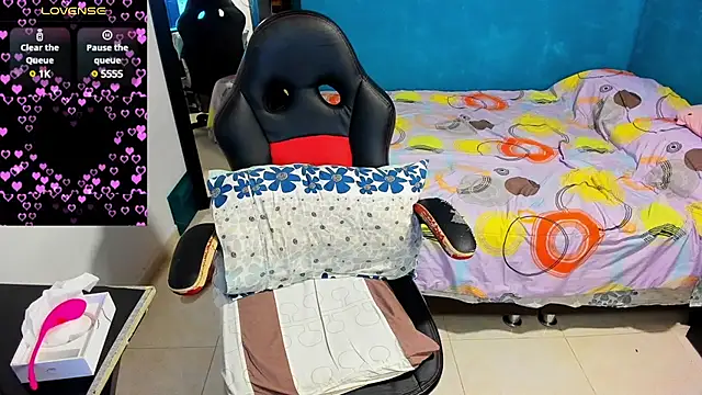 Snapshot of peanut_tangerine chatting on 8, 3, 2025 peanut tangerine online show from 8, 3, 2025